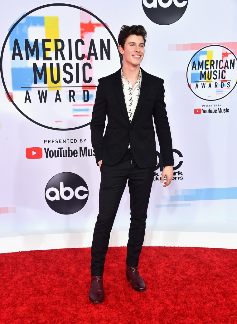 Shawn Mendes American Music Awards 