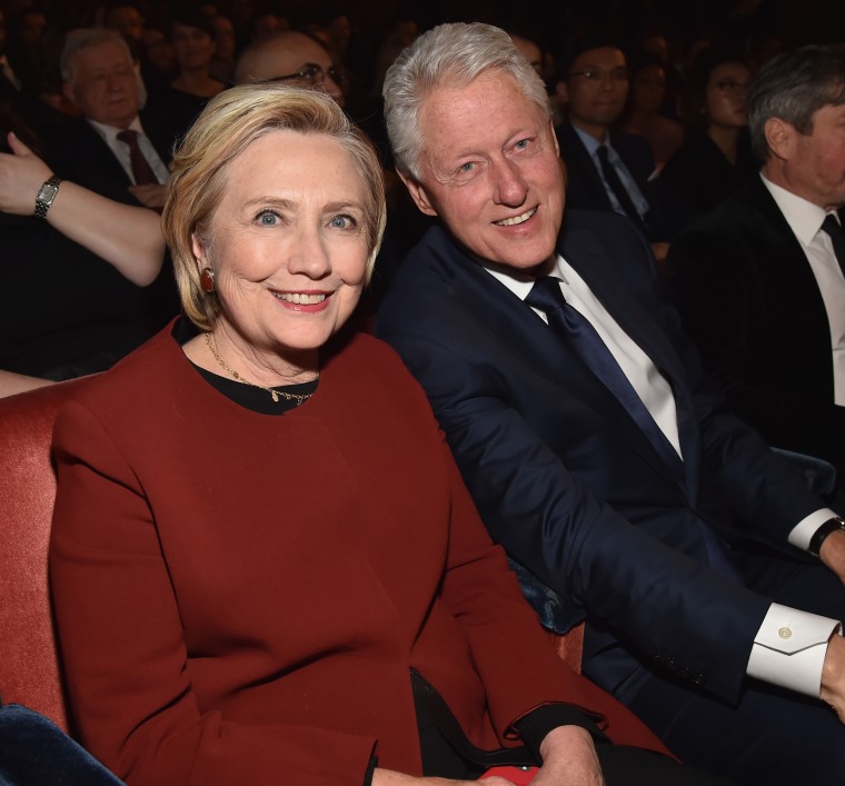 Hillary, Bill Clinton To Go On Tour This Year