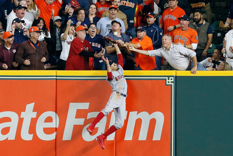 Image: BESTPIX - League Championship Series - Boston Red Sox v Houston Astros - Game Four