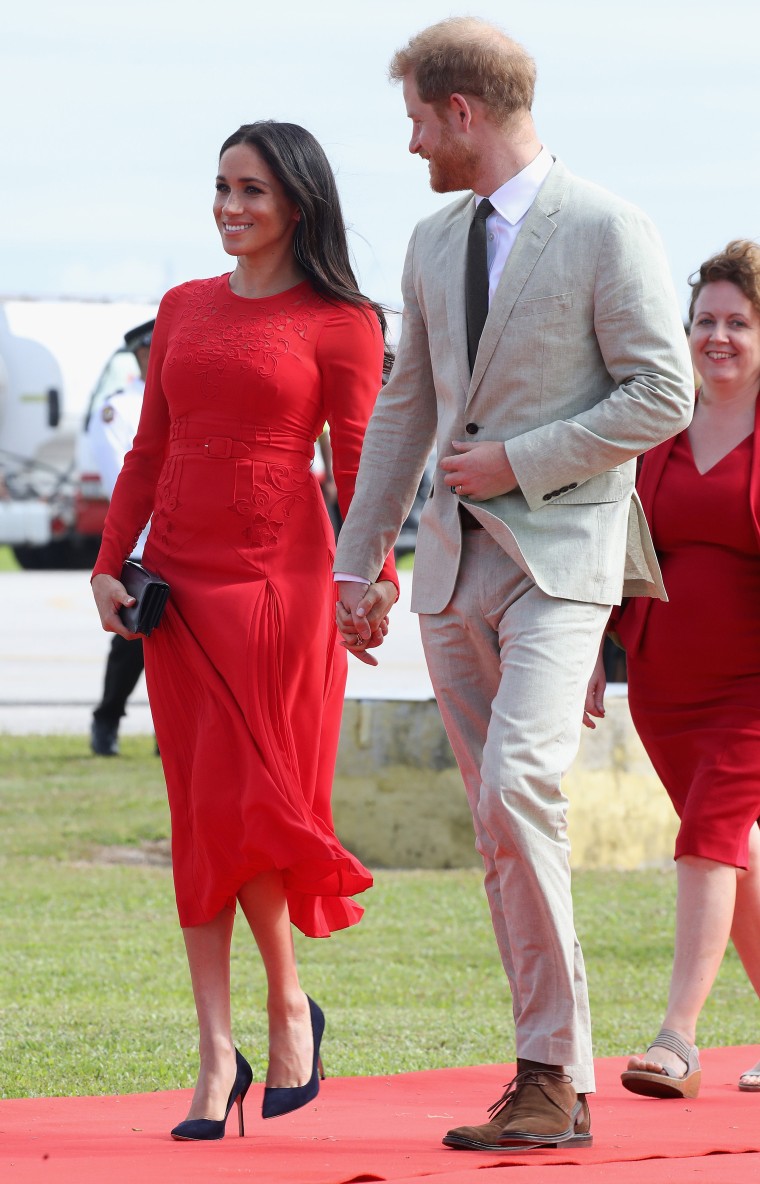 Meghan markle red shop dress price tag