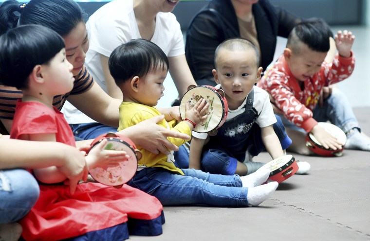 Image: Chinese children at a hospital in Nanjing