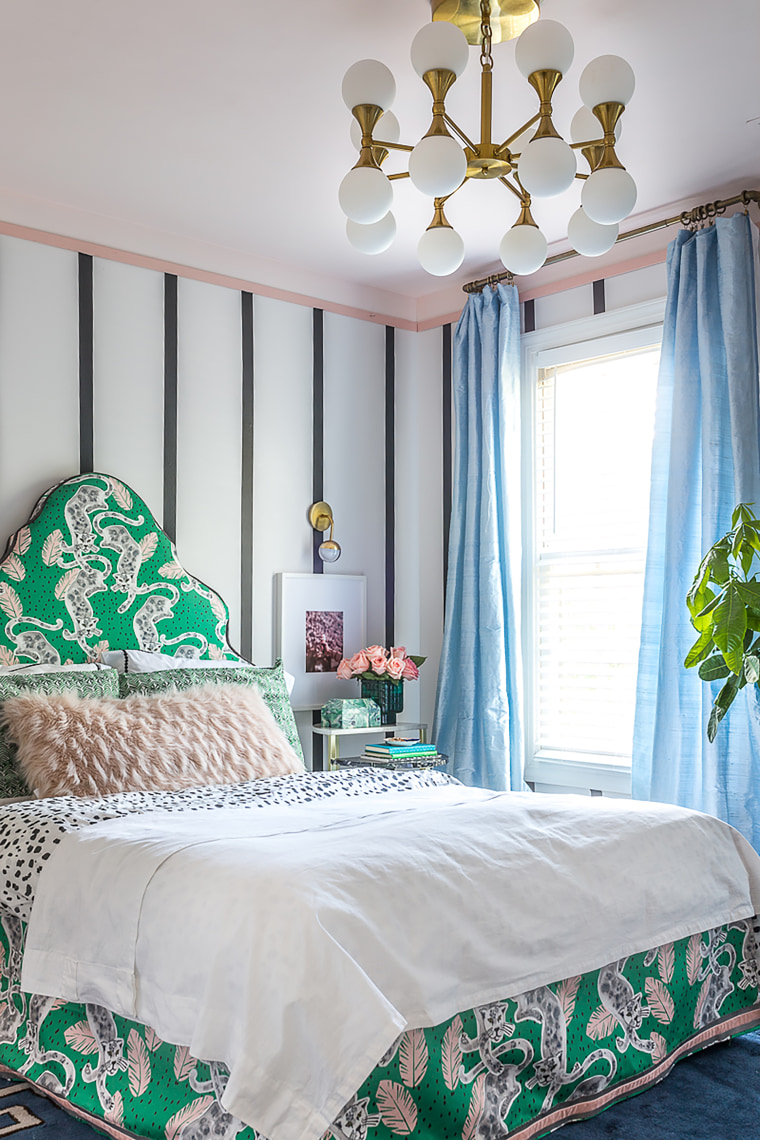 Teen bedroom makeover uses temporary wallpaper, pops of color