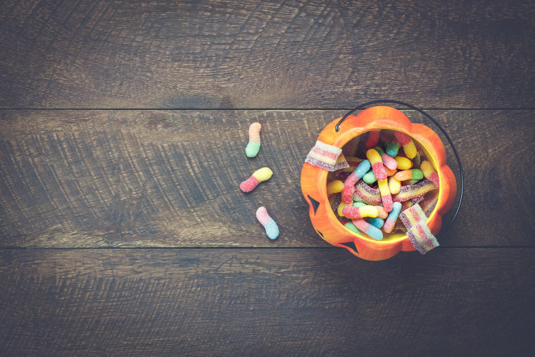 Image: Halloween candy in a pumpkin bowl