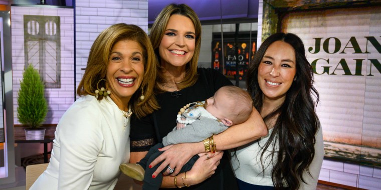 Baby Crew with Hoda Kotb, Savannah Guthrie and Joanna Gaines.