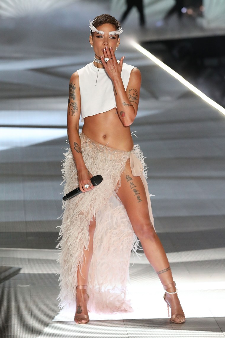 Halsey performed in the Victoria's Secret Fashion Show 2018