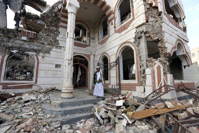 Image: Ongoing conflict in Yemen amid pressure to resume peace talks