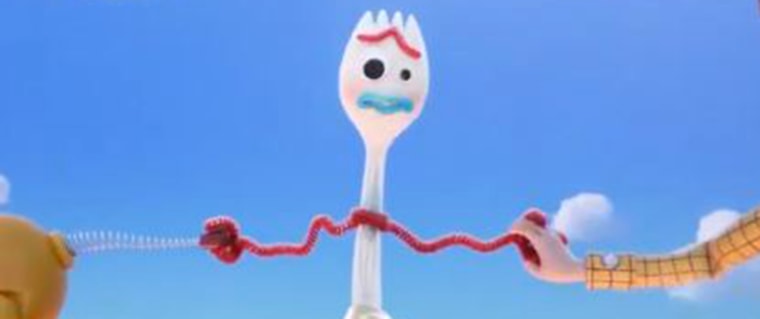 Toy story 4 forky deals trailer