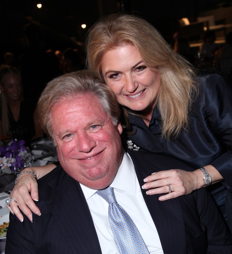 Elliott and Robin Broidy