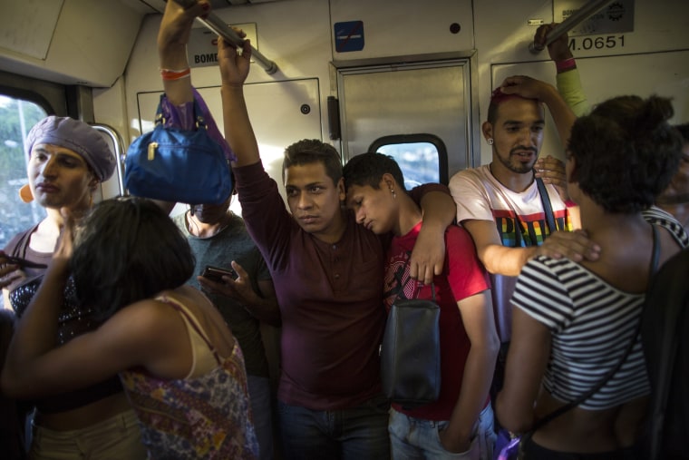 In Mexico caravan LGBTQ migrants stick together for safety