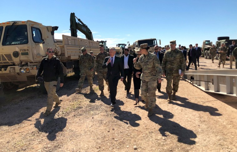 Image: U.S. Defense Secretary Mattis tours Base Camp Donna in Donna