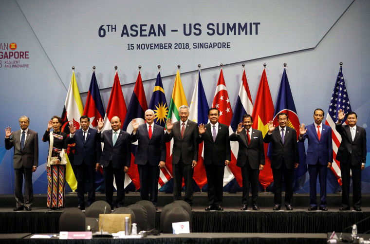 Image: Vice President Mike Pence poses for a photo with ASEAN leaders in Singapore 