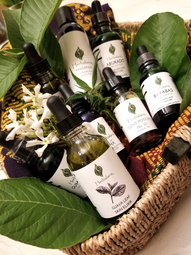 Various skincare oils from Herbarlaria.