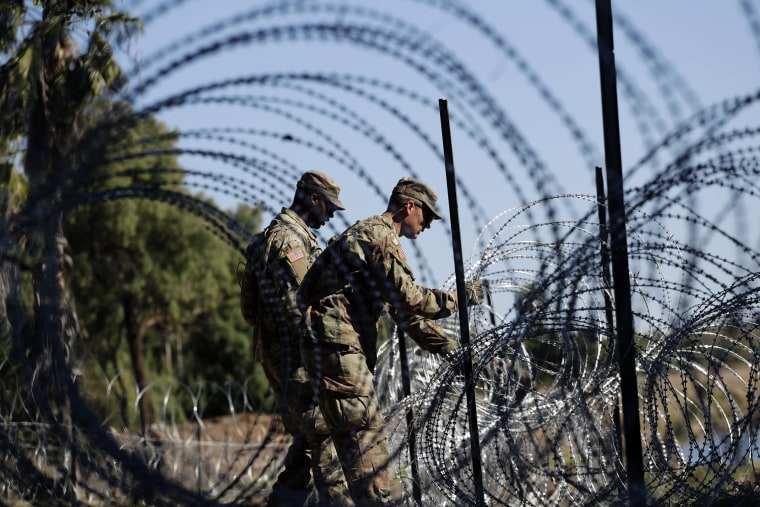 Image: US Army Soldiers, Border