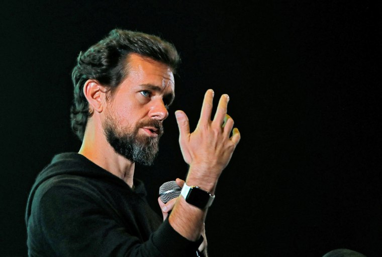 Image: Twitter CEO Jack Dorsey addresses students during a town hall at the Indian Institute of Technology (IIT) in New Delhi