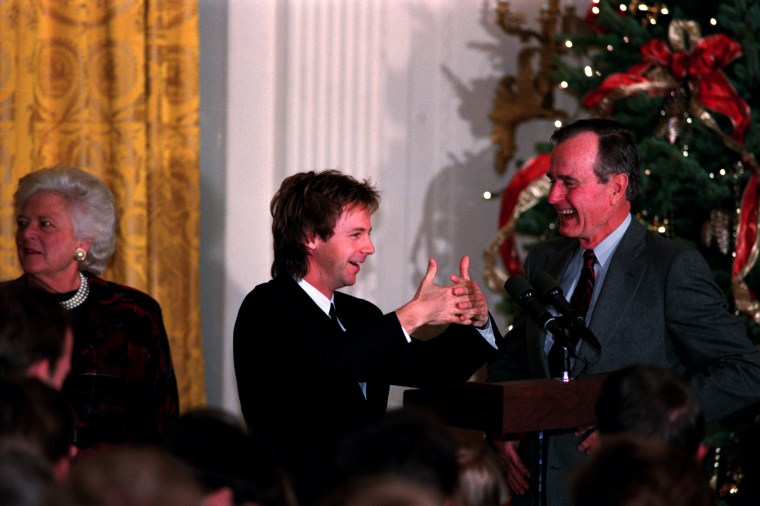 DANA CARVEY &amp; PRES. GEORGE BUSH