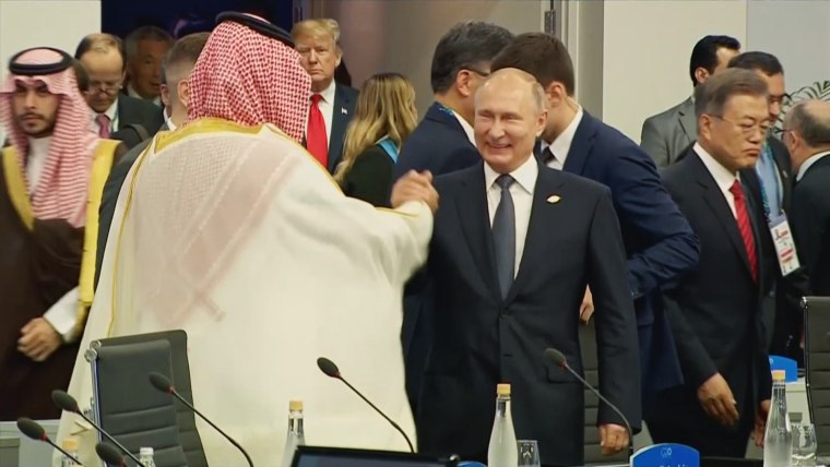 Russian President Vladimir Putin and Saudi Crown Prince Mohammed bin Salman attend the G20 leaders summit in Buenos Aires, Argentina, on Nov. 30, 2018.