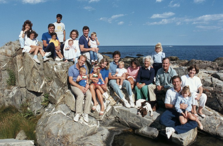 Image: Bush Family on Vacation
