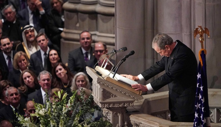 Image: US-POLITICS-BUSH