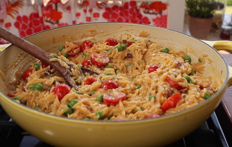 Giada De Laurentiis' One-Pot Creamy Orzo with Prosciutto and Peas