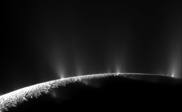 Image: A plume sprays water ice and vapor from the south polar region of Saturn's moon Enceladus.