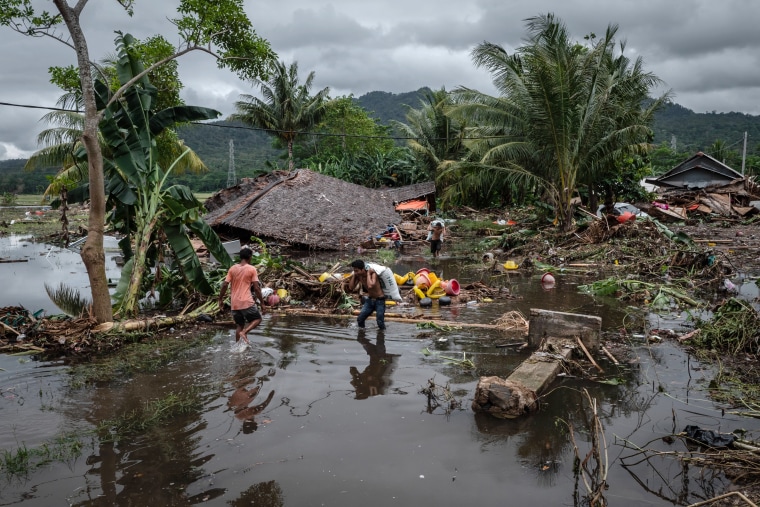 Image: Volcano-Triggered Tsunami Hits Indonesia's Sunda Strait