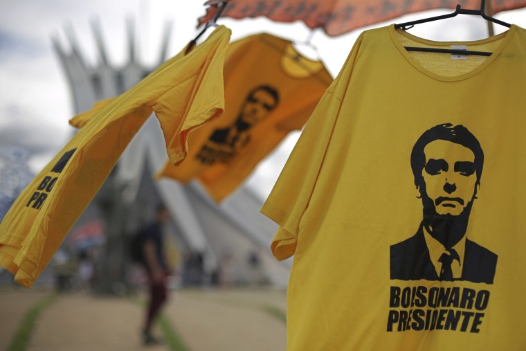 Image: T-shirts featuring the image of Jair Bolsonaro