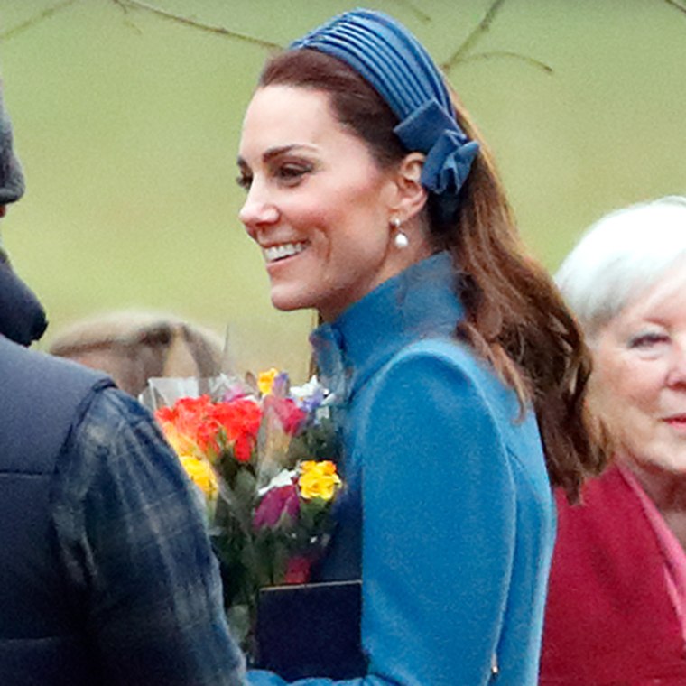 Kate Middleton rocking headband again