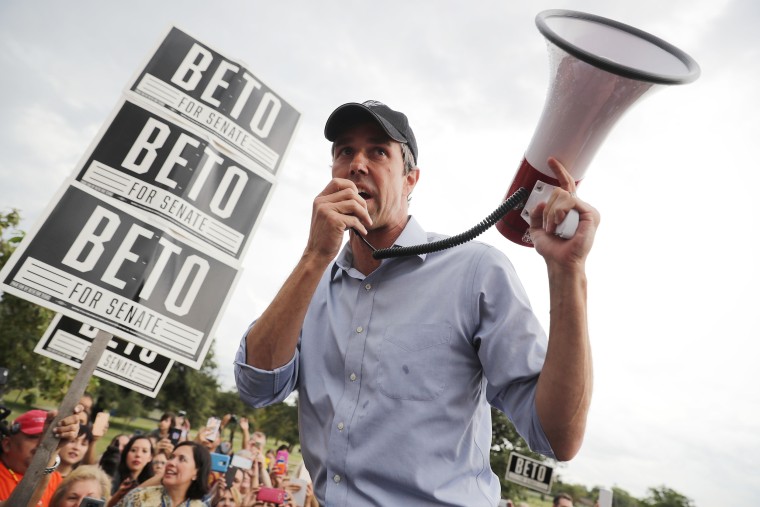 Image: Beto O'Rourke Campaigns In Waco And Austin, Texas