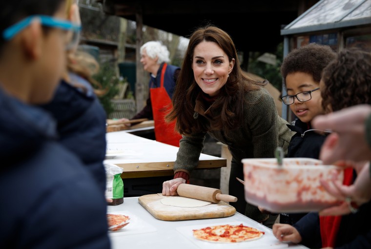 Duchess Kate making pizza