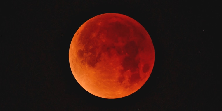 Super blood wolf moon