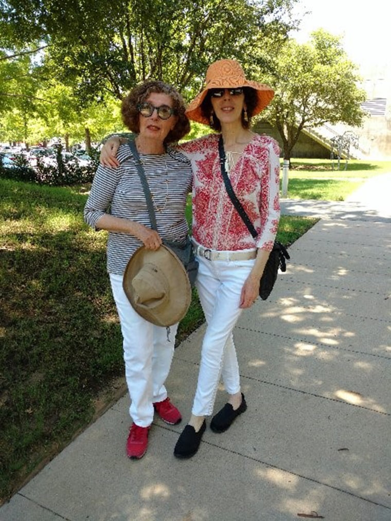 Melissa Shultz and her mom