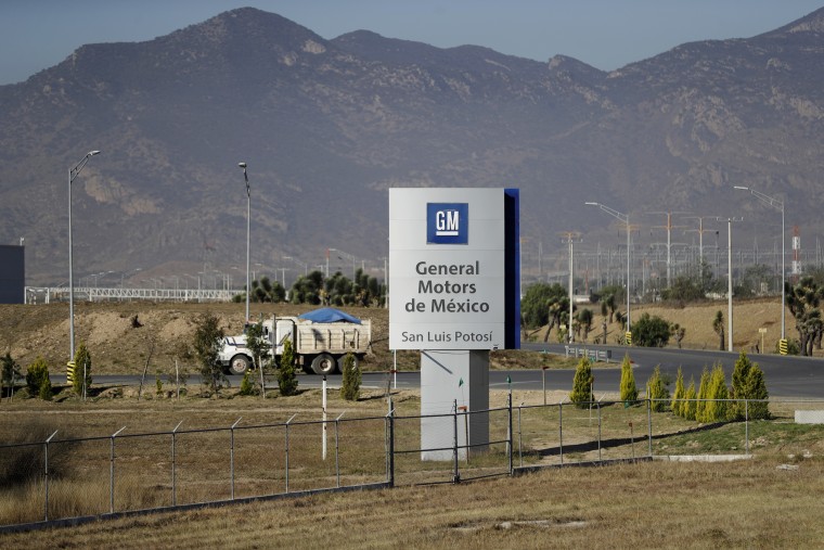 A General Motors sign at the company's assembly plant in Villa de Reyes, outside San Luis Potosi, Mexico, on Jan. 4, 2017.