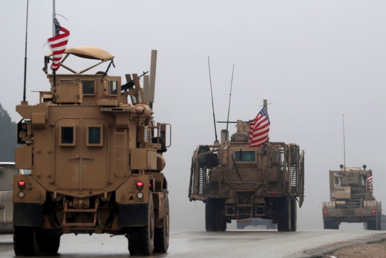Image: U.S. military vehicles in Syria