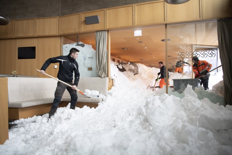 Image: Avalanche in Hundwil, Switzerland