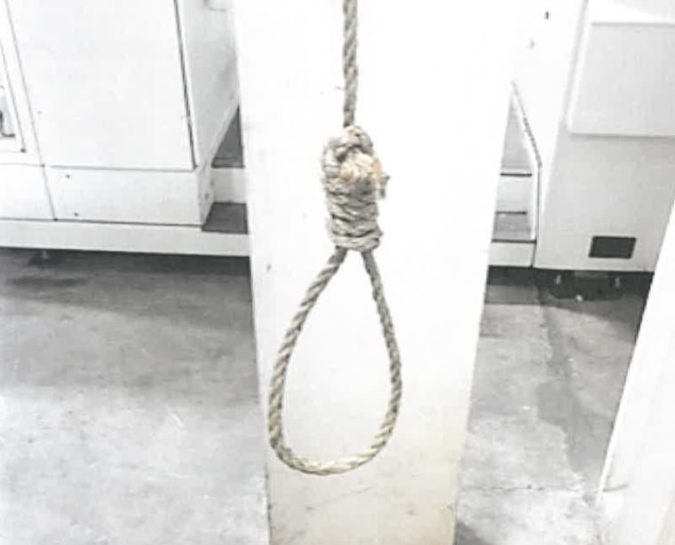 Image: A noose at a GM plant in Toledo, Ohio.