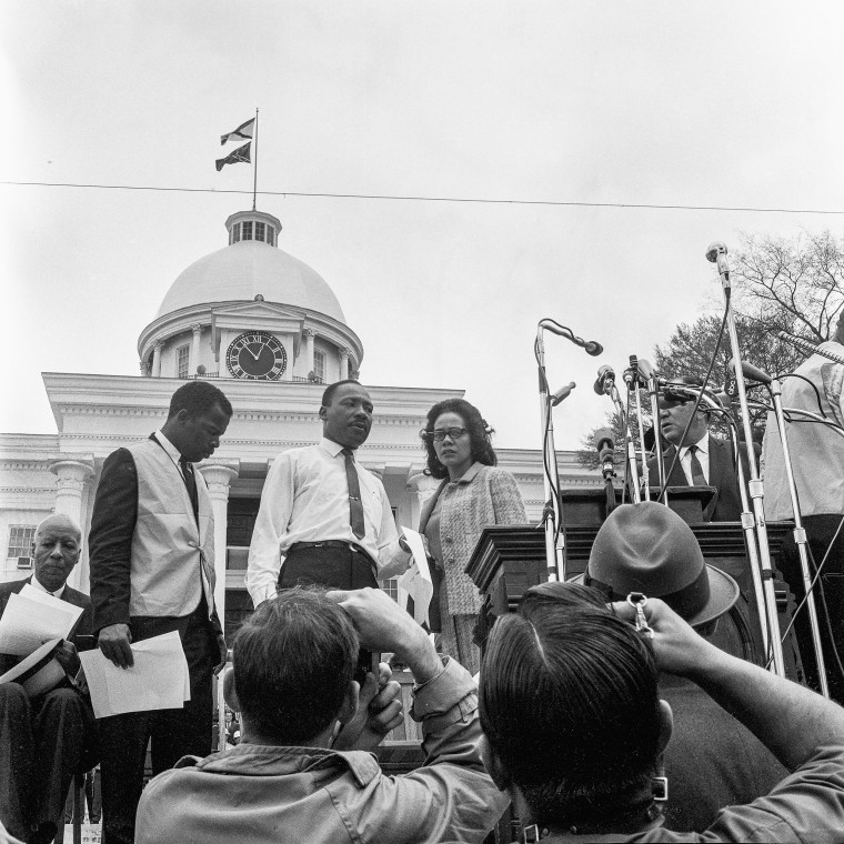 Image: John Lewis, Martin Luther King, MLK, Coretta King, The Kings On March Podium