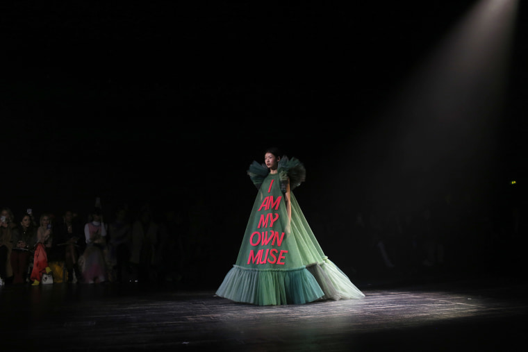 Slogan ballgowns Viktor &amp; Rolf