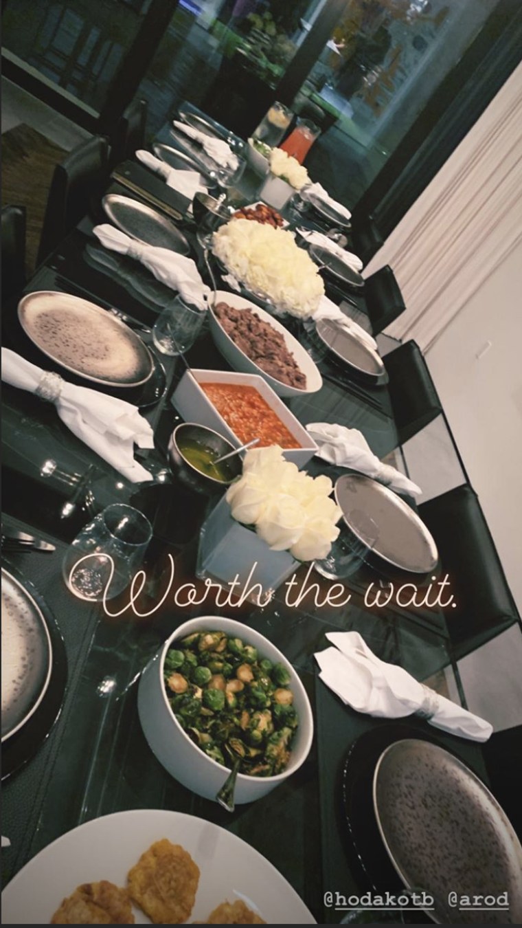 Jennifer Lopez posts an Instagram story featuring her and boyfriend Alex Rodriguez's 10-Day Challenge completion feast.