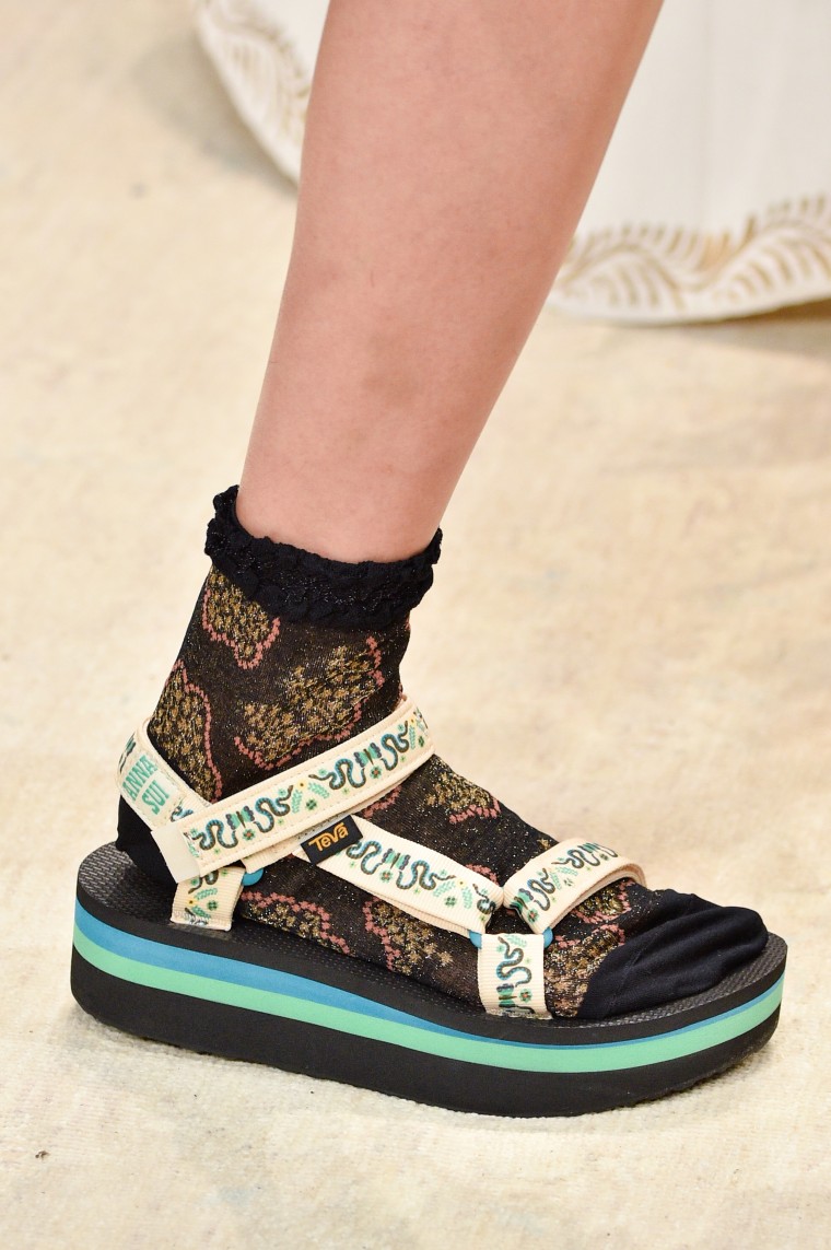 oppervlakkig Overtuiging Condenseren Ugly sandals are trending for Spring/Summer 2019