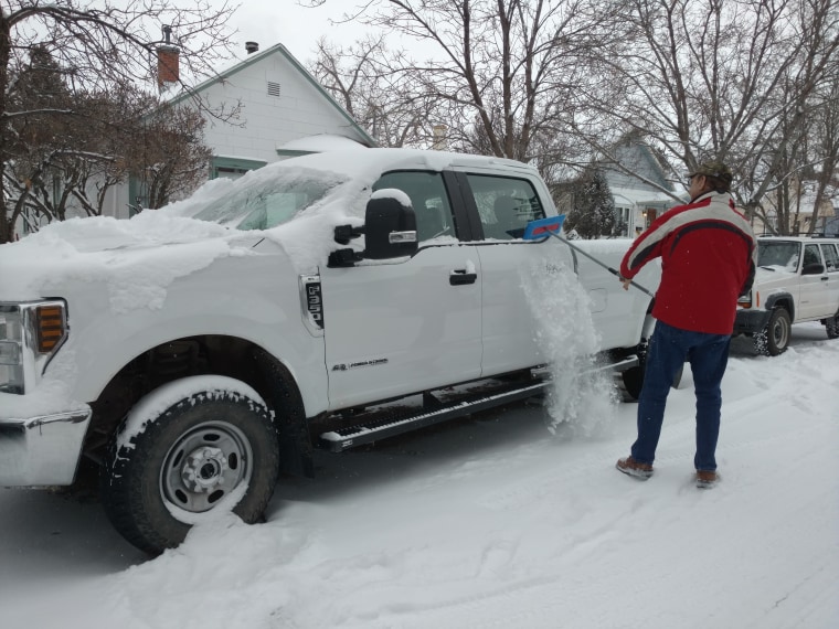 The Best Snow Brush  Reviews, Ratings, Comparisons