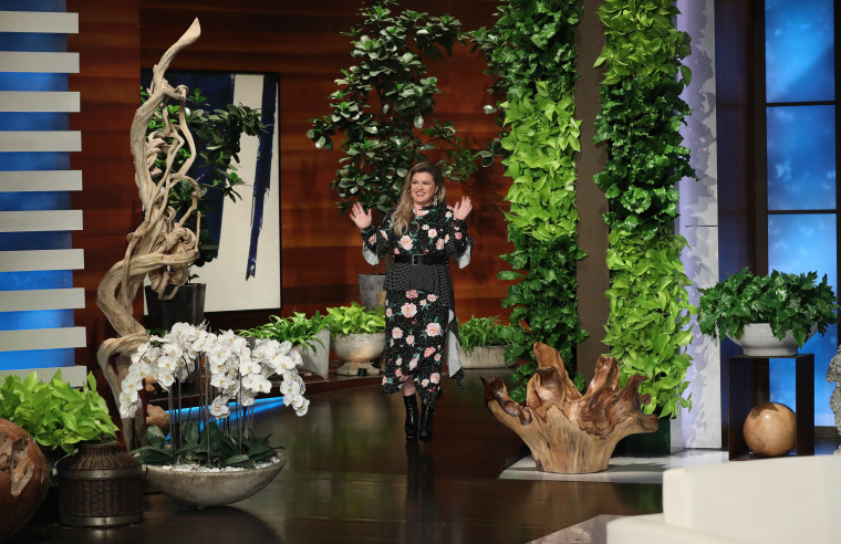 Soon-to-be talk show host Kelly Clarkson has the talking down - it's the listening that's tough.