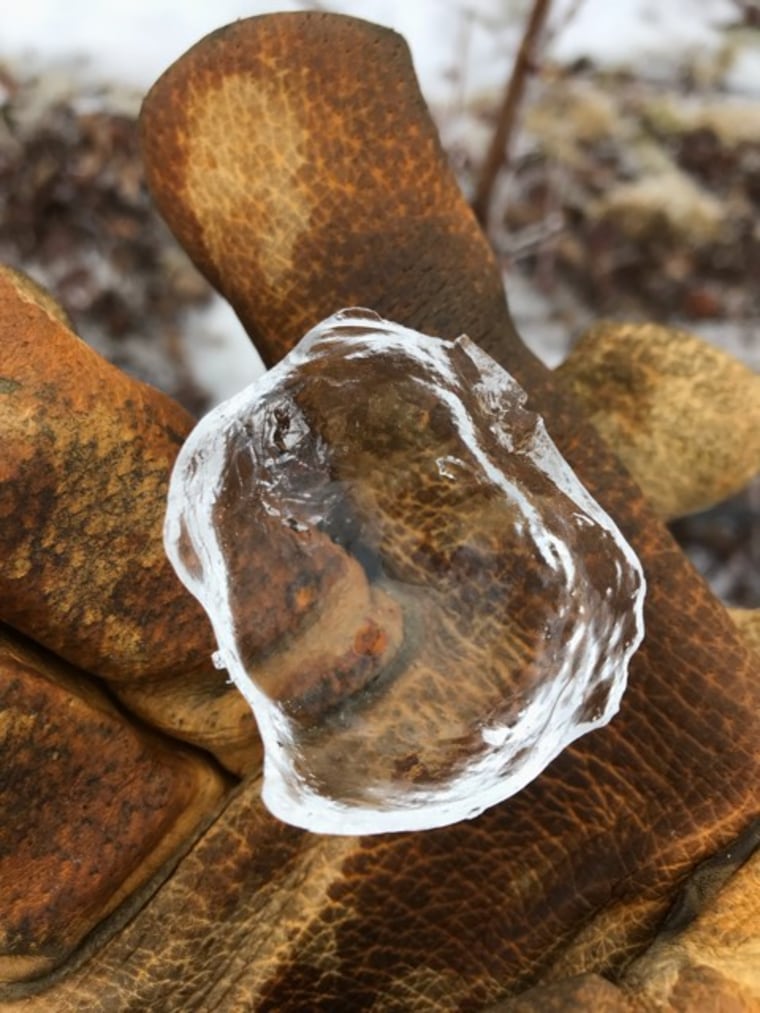 The icy apples are pretty fragile.