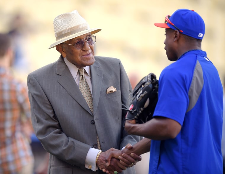 Dodgers to wear uniform patch to honor Don Newcombe