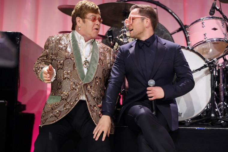 Elton John and Taron Egerton performed "Tiny Dancer" together at the 27th annual Elton John AIDS Foundation Academy Awards 