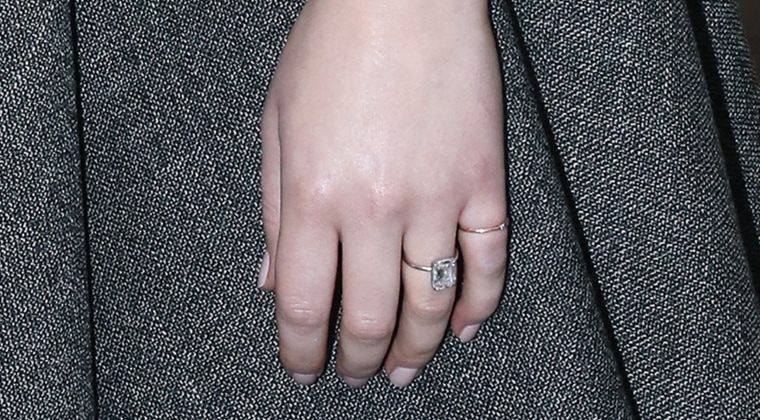Jennifer Lawrence engagement ring