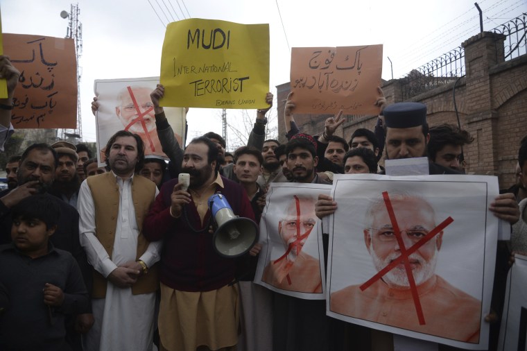 Image: Pakistani protesters