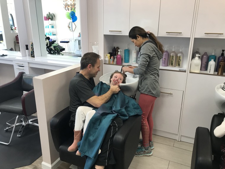 Because of a weakened immune system, Sophia Weaver, 10, can't be in public. But Ice Salon in Cornelius, NC, opened early to allow Sophia to have her first ever hair cut at a salon.