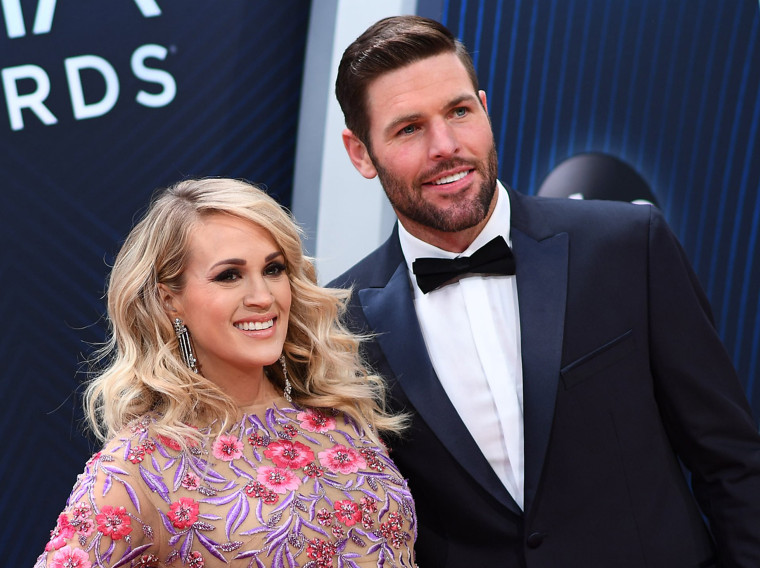 See the funny reaction Carrie Underwood's son Jacob has to dad's ...