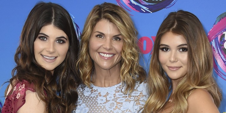 Lori Loughlin's daughters