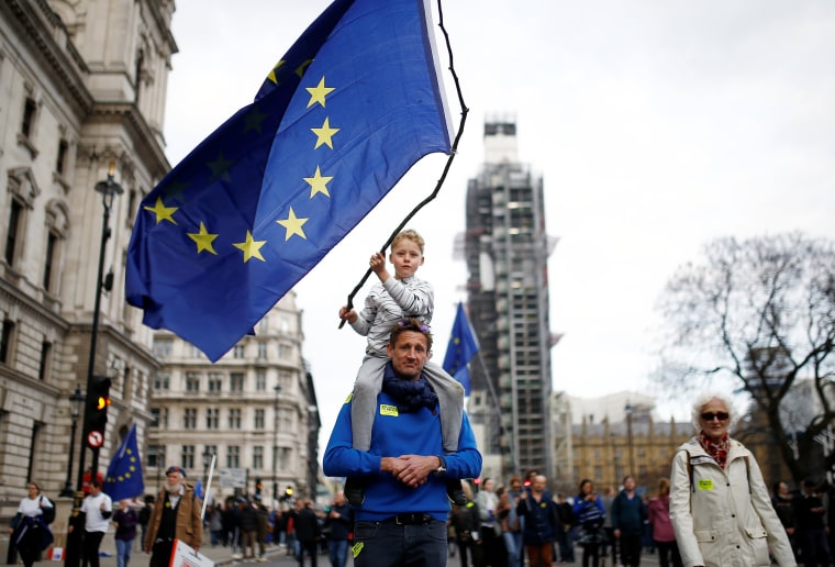 Image: EU supporters participate in the 'People's Vote' march in central London